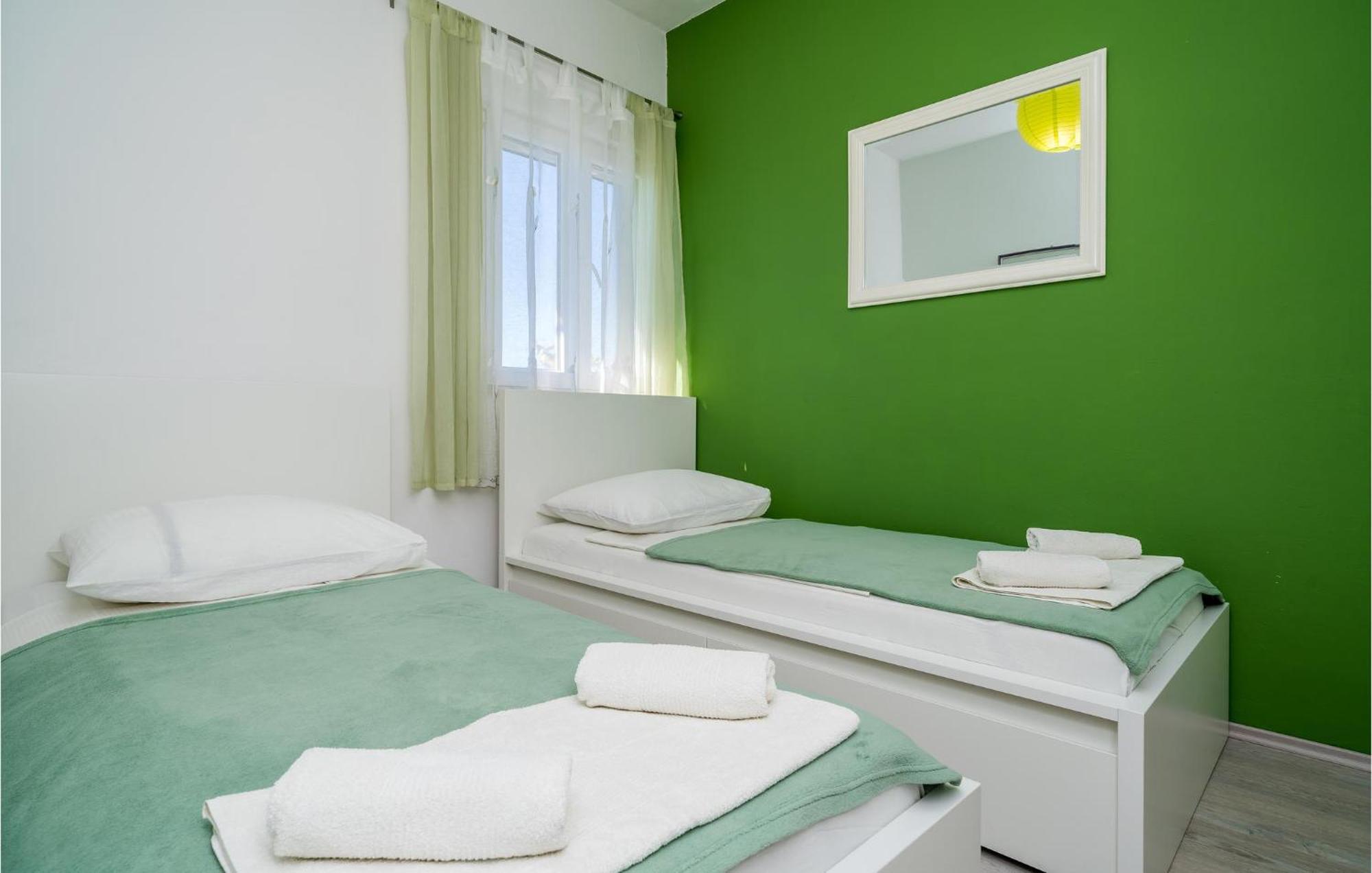 Cozy Apartment In Zaton Veliki With Kitchen ภายนอก รูปภาพ
